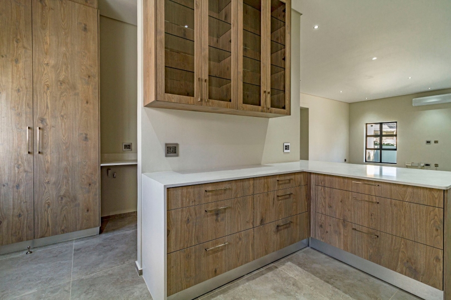 4 Bedroom Property for Sale in Mzuri Estate Western Cape